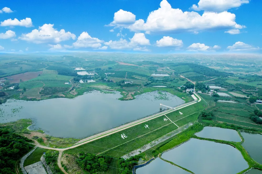 当阳市和尚冲、董冲、双堰等27座水库除险加固工程（EPC）-张冲水库